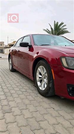 كرايسلر 300